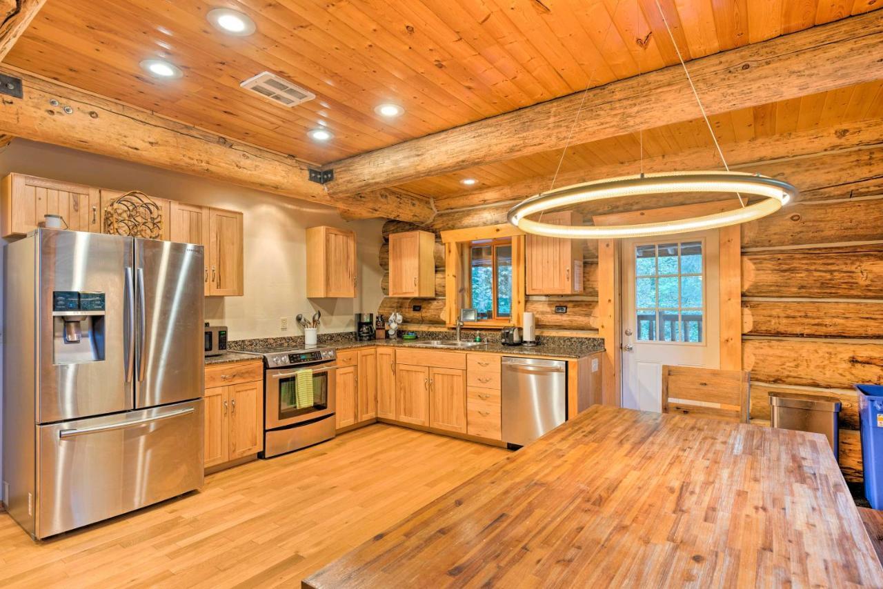 Riverfront Gold Bar Log Cabin Near Stevens Pass! ภายนอก รูปภาพ