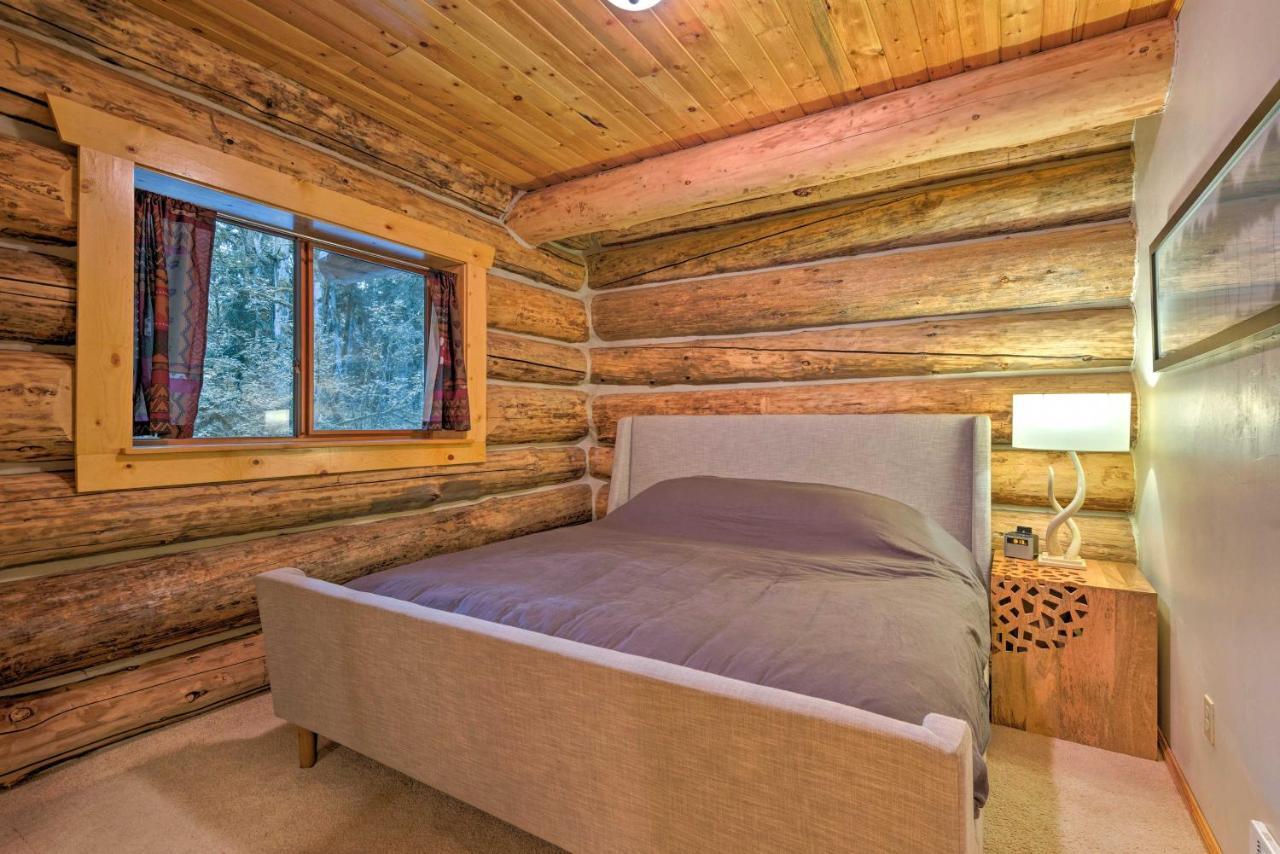 Riverfront Gold Bar Log Cabin Near Stevens Pass! ภายนอก รูปภาพ