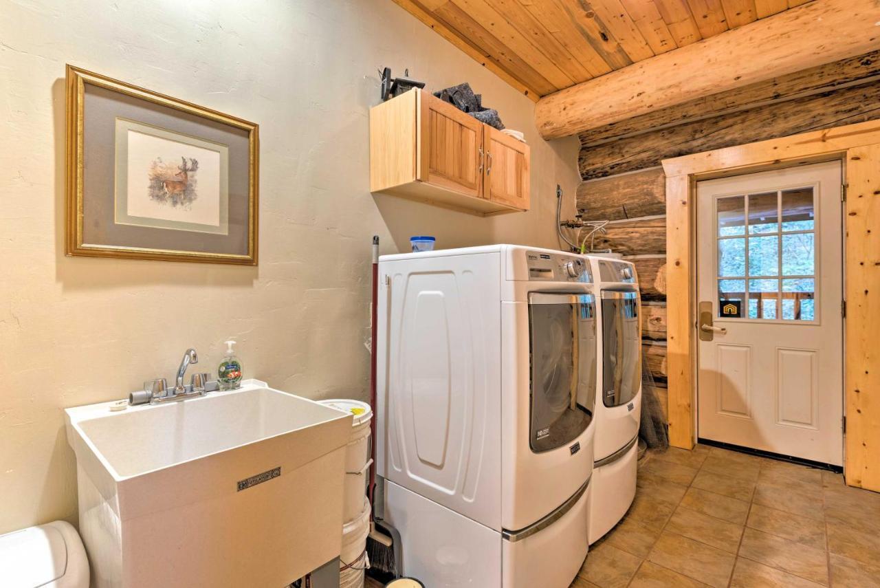 Riverfront Gold Bar Log Cabin Near Stevens Pass! ภายนอก รูปภาพ
